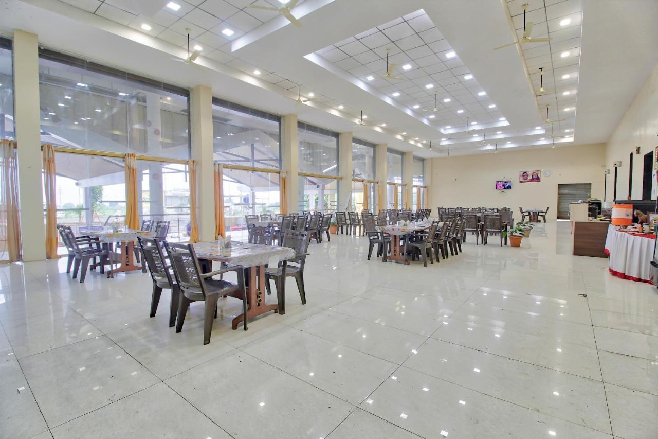 Oyo 61311 Maharaja Agrasen Resort And Lodging Buldhana 외부 사진